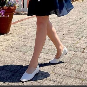 New! Franco Sarto Nana Flat in white leather!